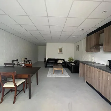 4 Persoons Compleet Ingericht Tatil Evi *